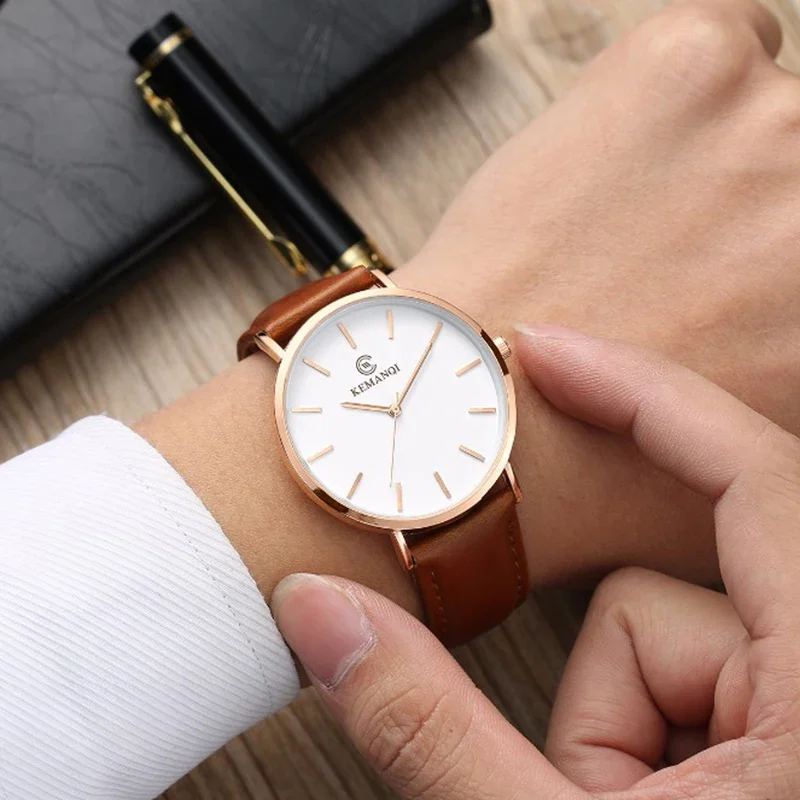 Fashion Ultra Thin Men's Quart - Leather Watch Band Men recensione e prezzo