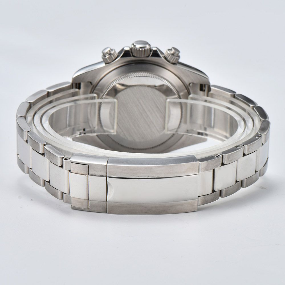 Luxury VK63 WATCH 39.3mm quart - Stainless Bracelet Diver recensione e prezzo