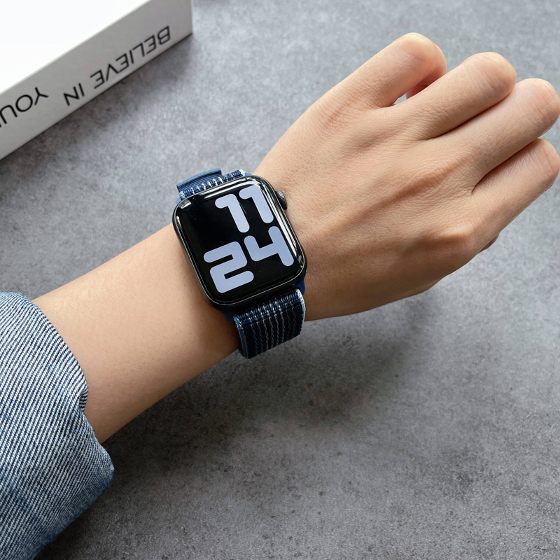 Sport Band For Apple Watch Ult - Sport Loop Velcro recensione e prezzo