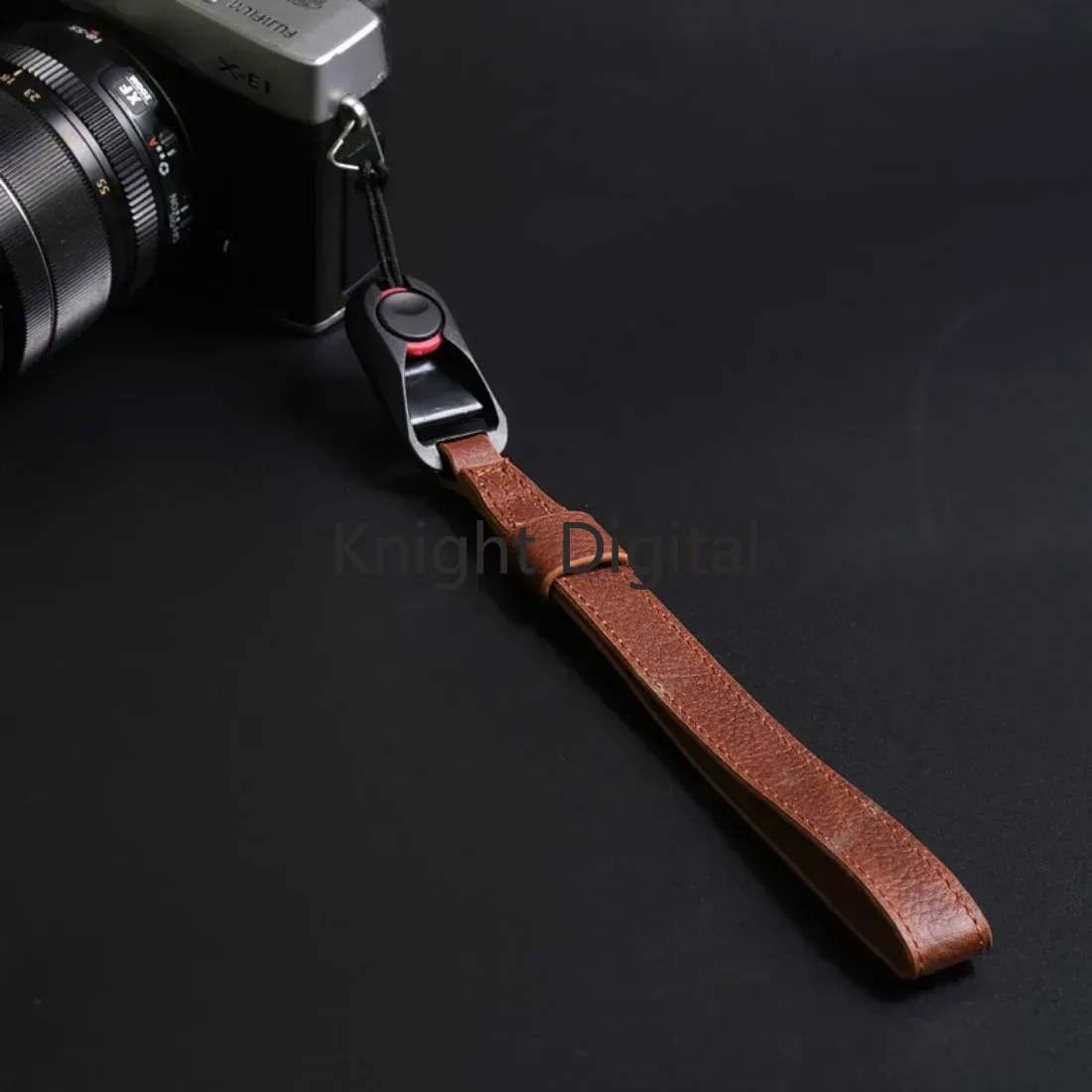 Genuine Leather Camera Wrist S - Leather Strap Quick Release recensione e prezzo