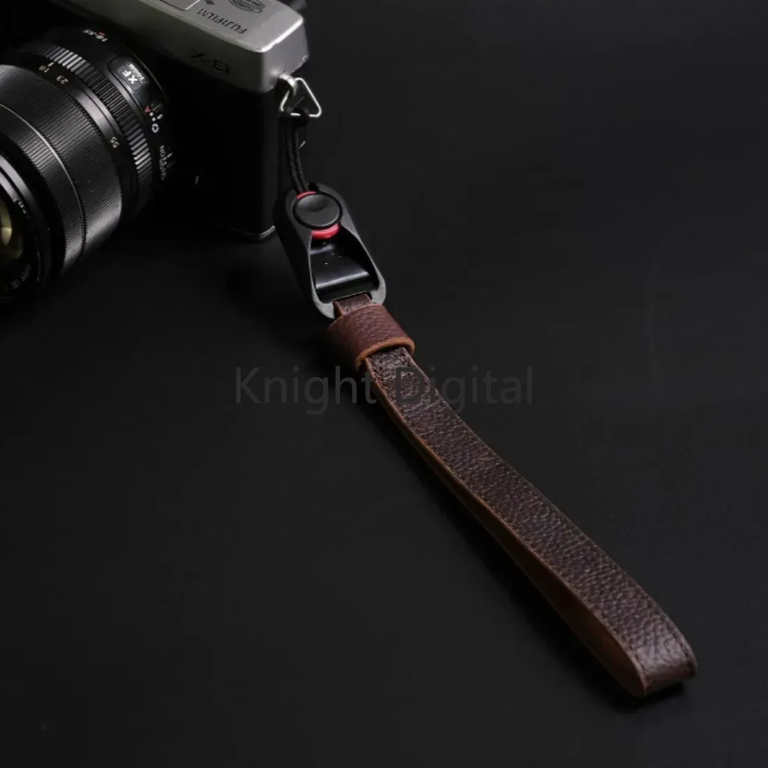 Genuine Leather Camera Wrist S - Leather Strap Quick Release recensione e prezzo